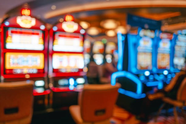 Diamond Empire slot game interface on mega777 apk mobile app