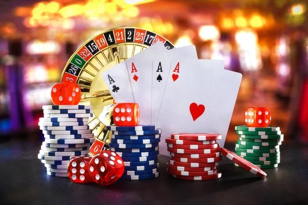 Diamond Empire bonus round with free spins and multipliers on mega777 apk